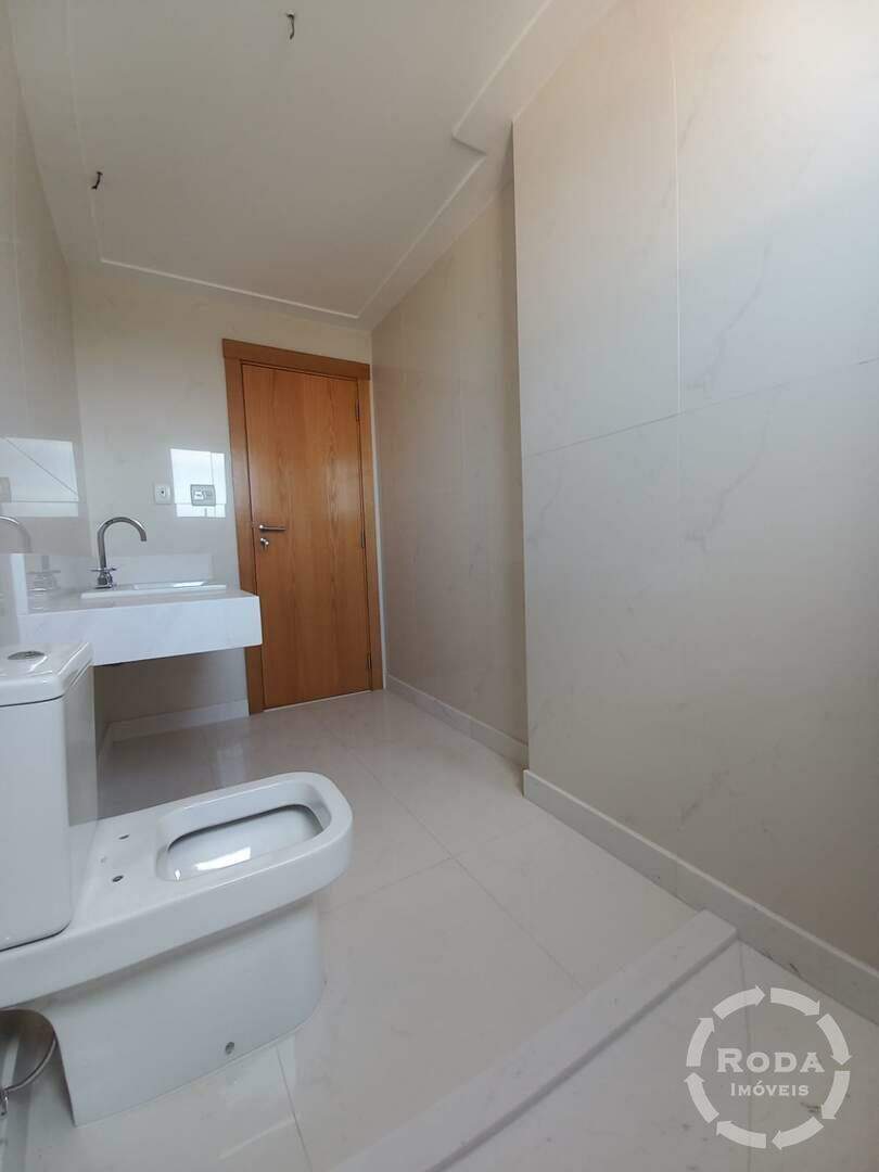 Apartamento à venda no Ponta da Praia: 