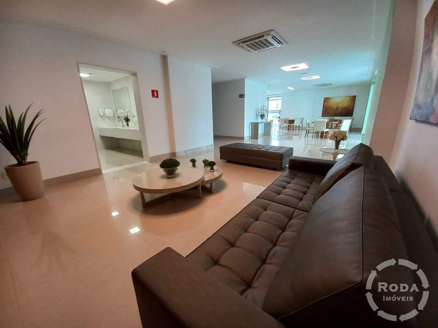 Apartamento à venda no Ponta da Praia: 