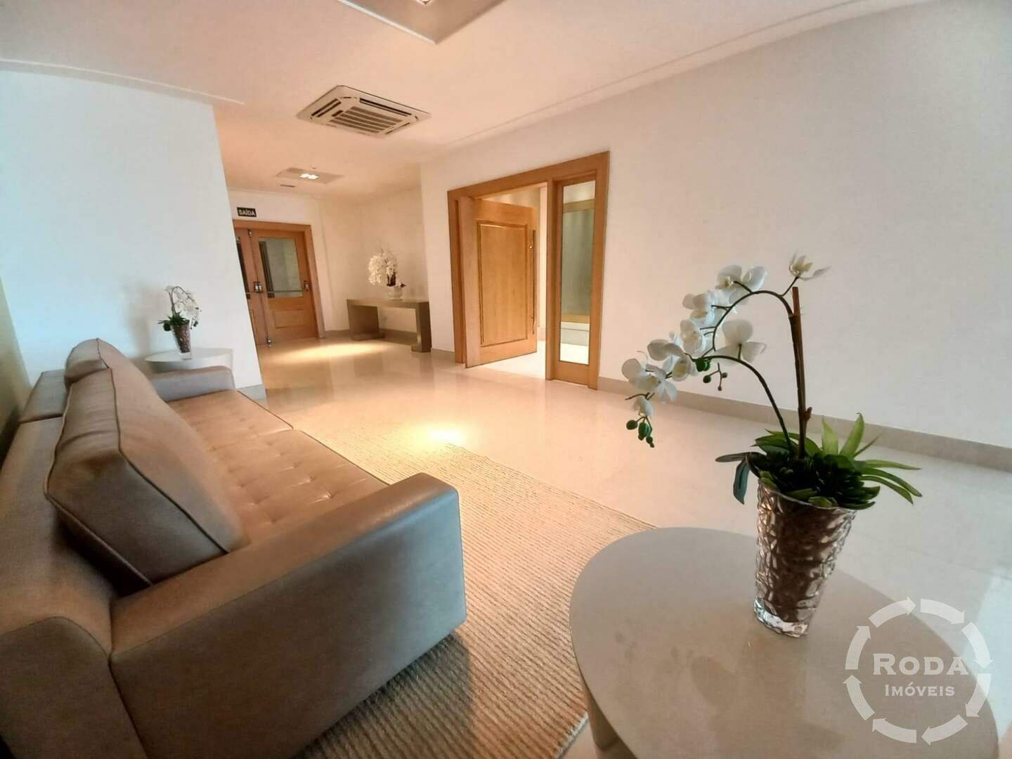 Apartamento à venda no Ponta da Praia: 