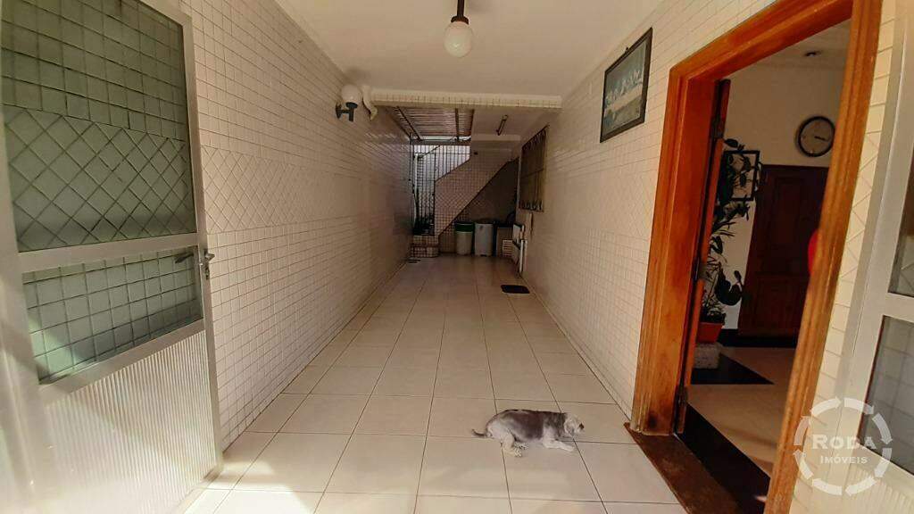 Sobrado à venda no Marapé: 