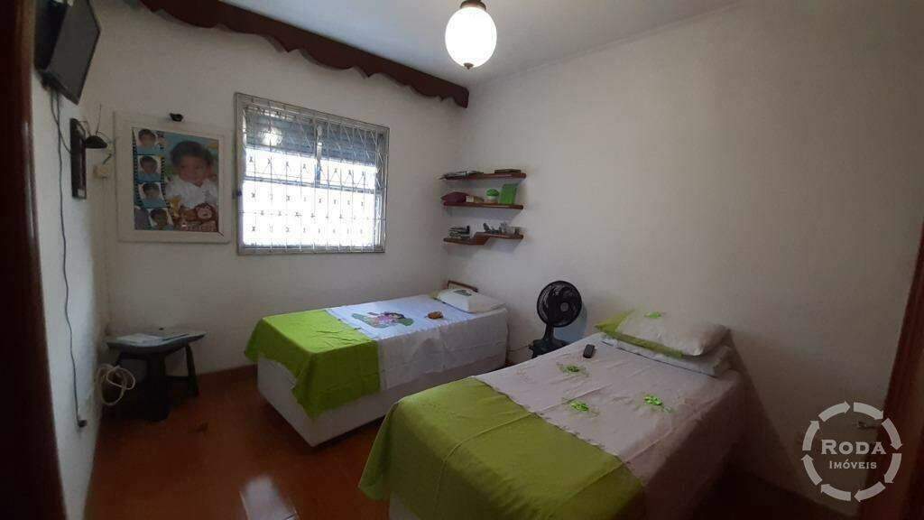 Sobrado à venda no Marapé: 