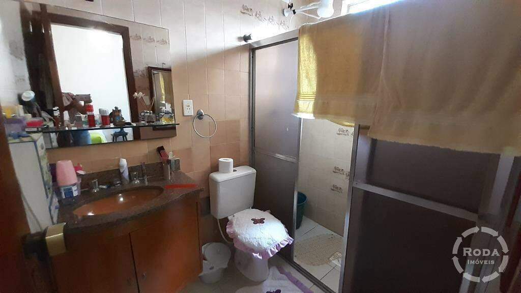 Sobrado à venda no Marapé: 