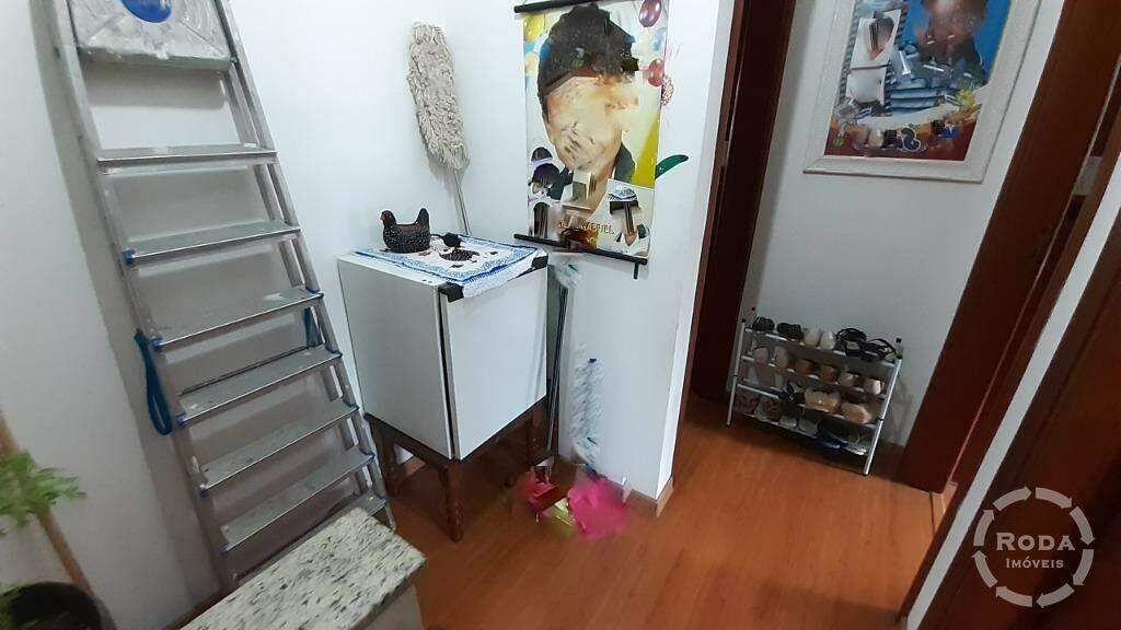 Sobrado à venda no Marapé: 