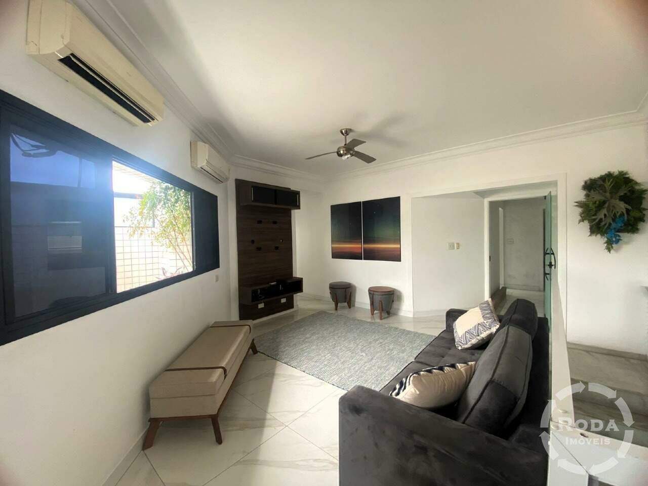 Cobertura à venda no Ponta da Praia: 