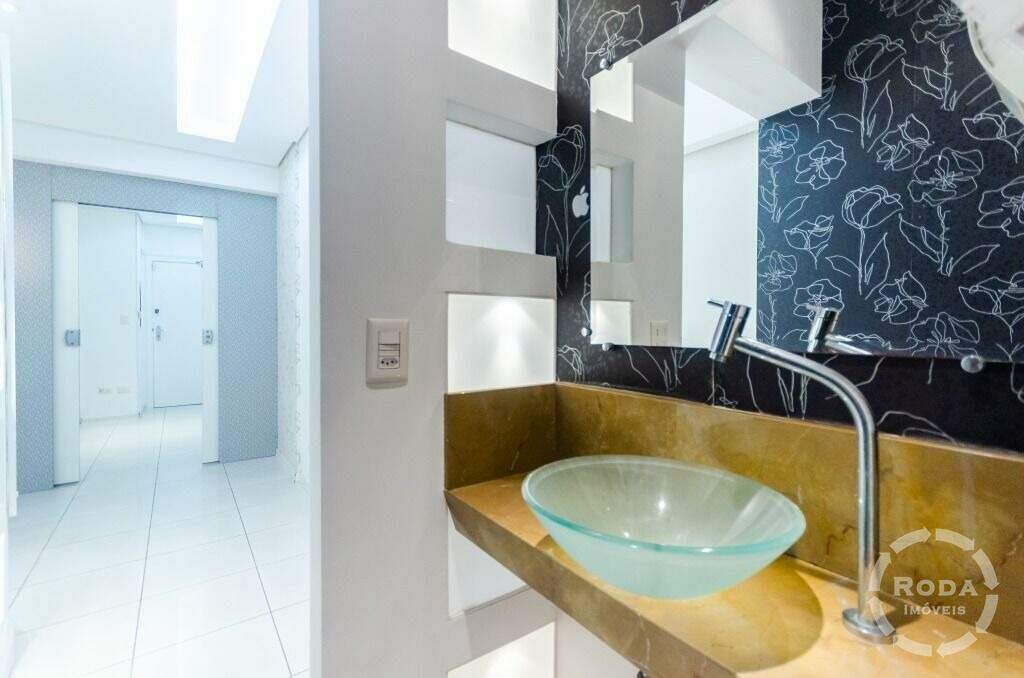 Conjunto Comercial à venda no Vila Mathias: 