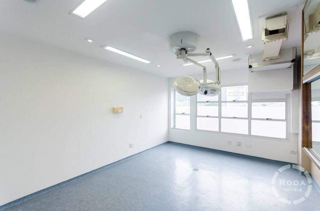 Conjunto Comercial à venda no Vila Mathias: 