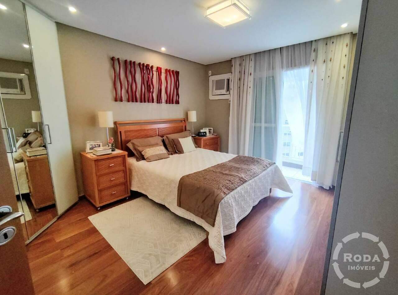 Apartamento à venda no Ponta da Praia: 