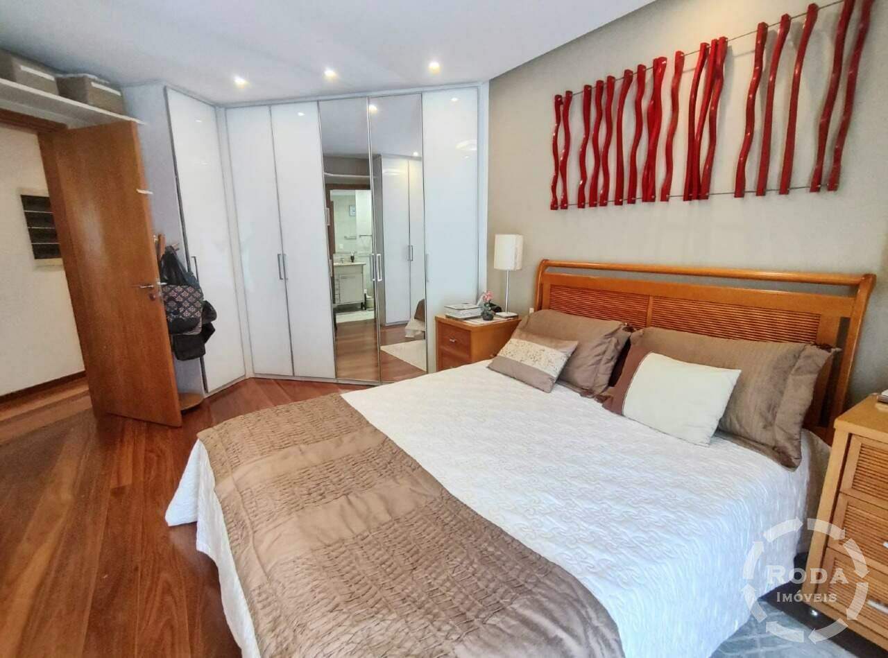 Apartamento à venda no Ponta da Praia: 