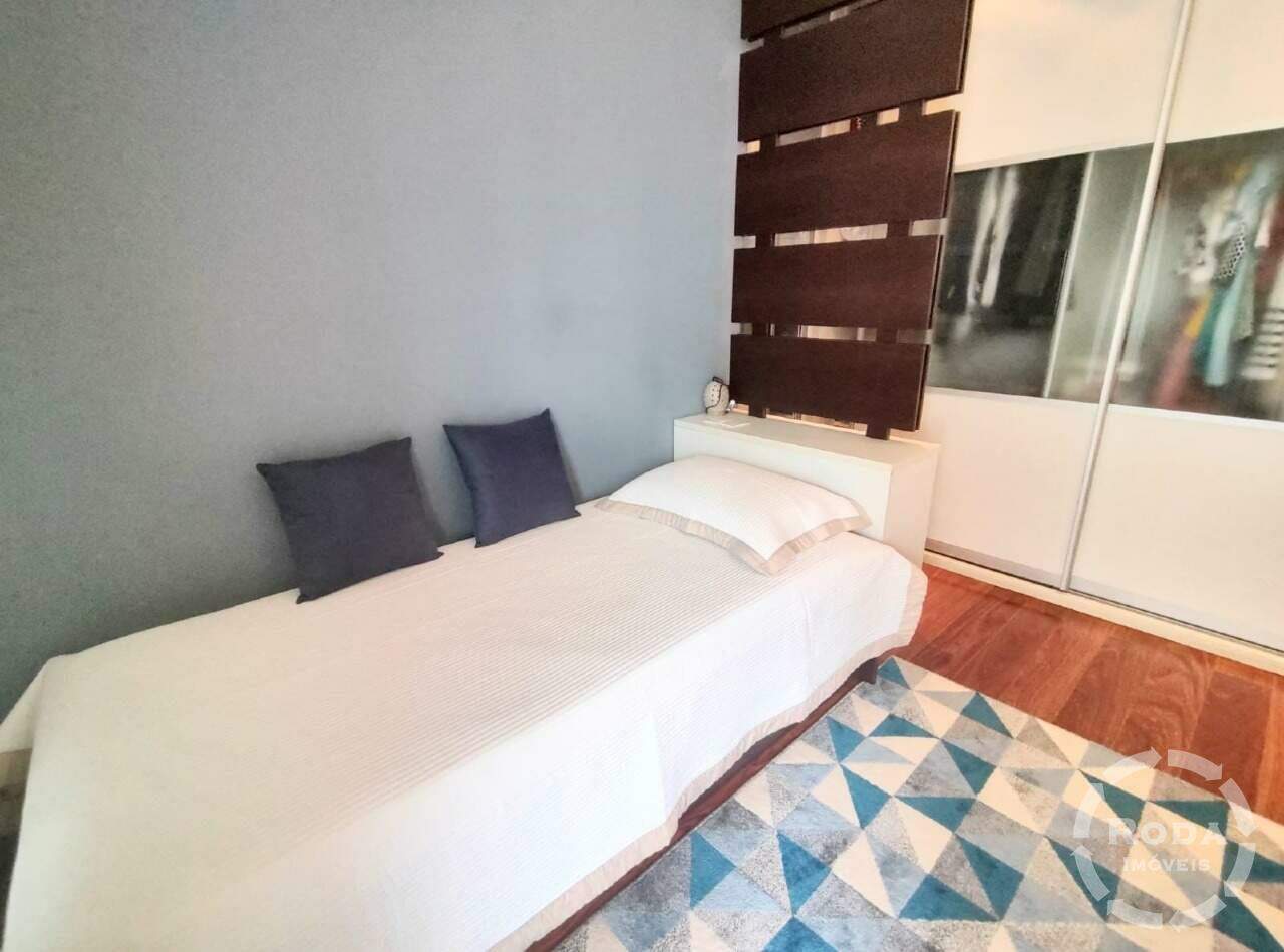 Apartamento à venda no Ponta da Praia: 