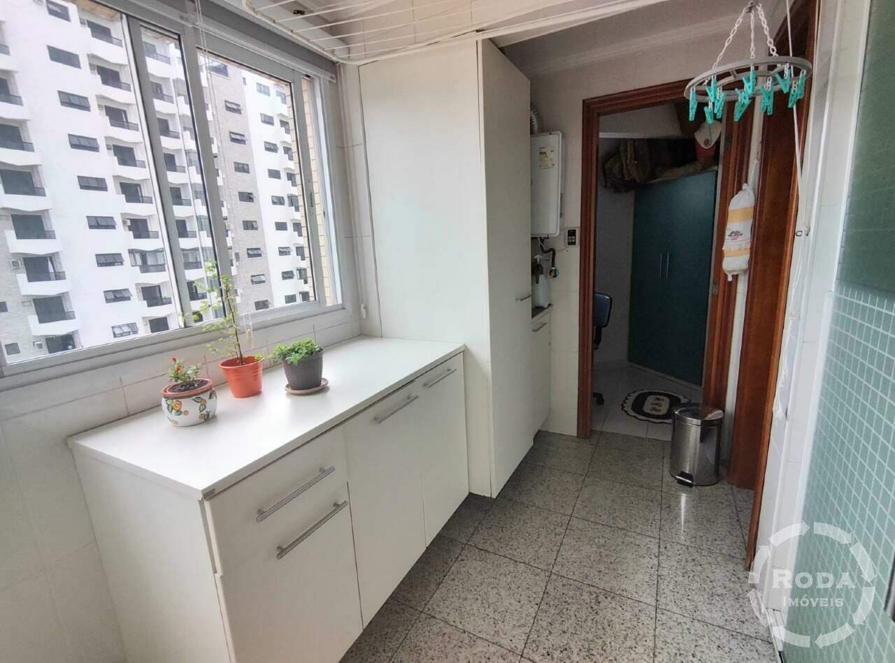 Apartamento à venda no Ponta da Praia: 