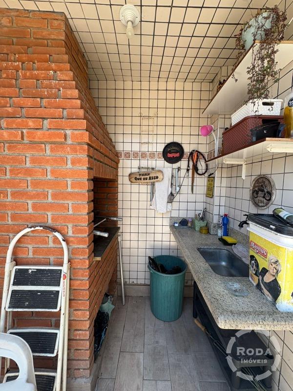 Cobertura à venda no Macuco: 