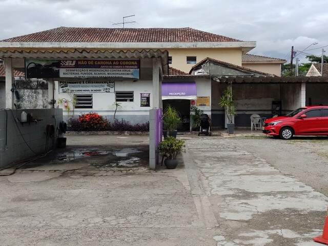 Terreno à venda no Macuco: 