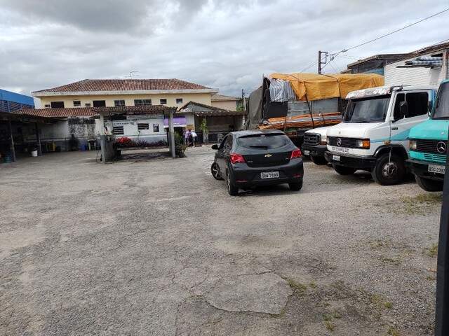 Terreno à venda no Macuco: 