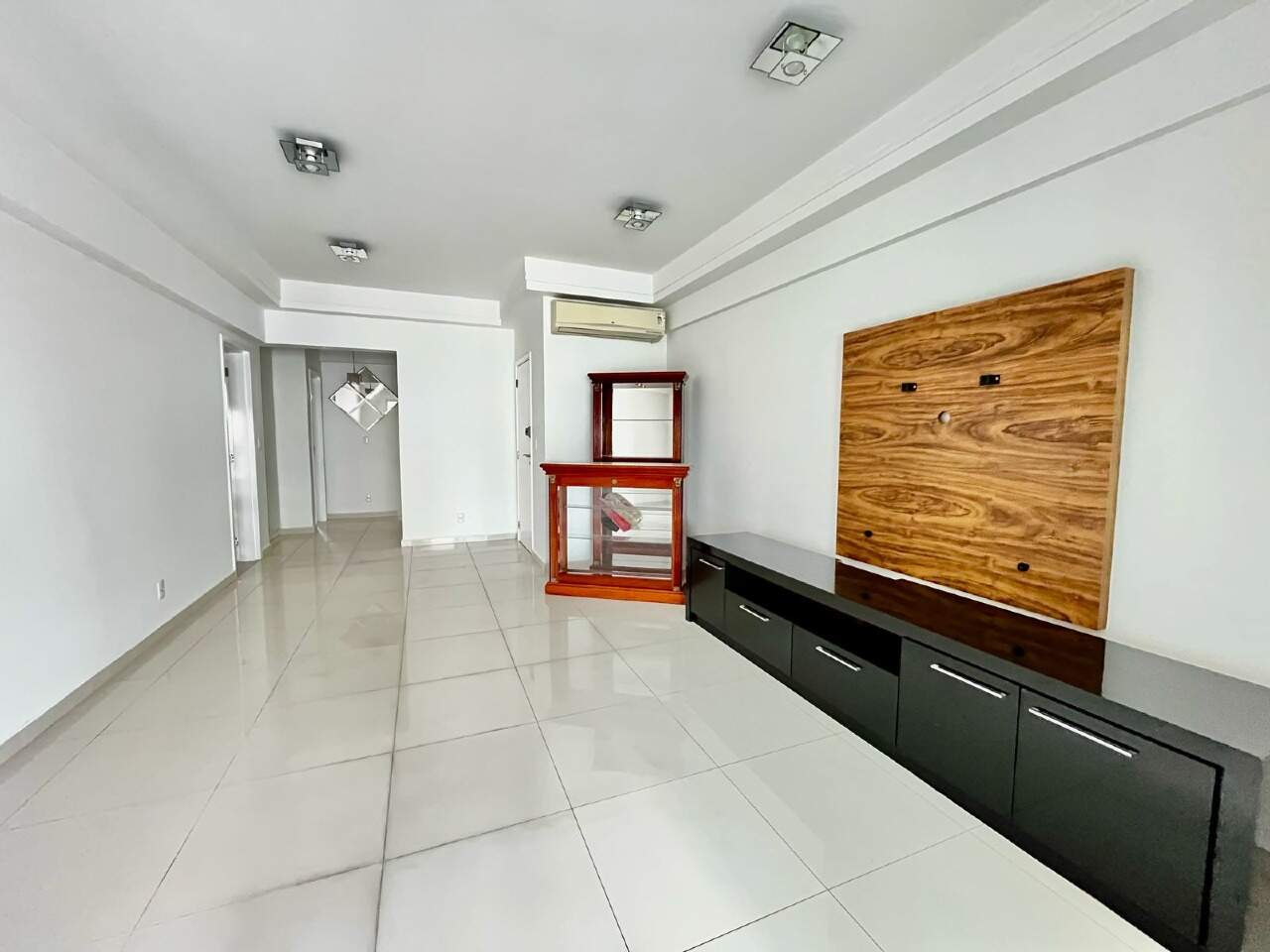 Apartamento para aluguel no Aparecida: 