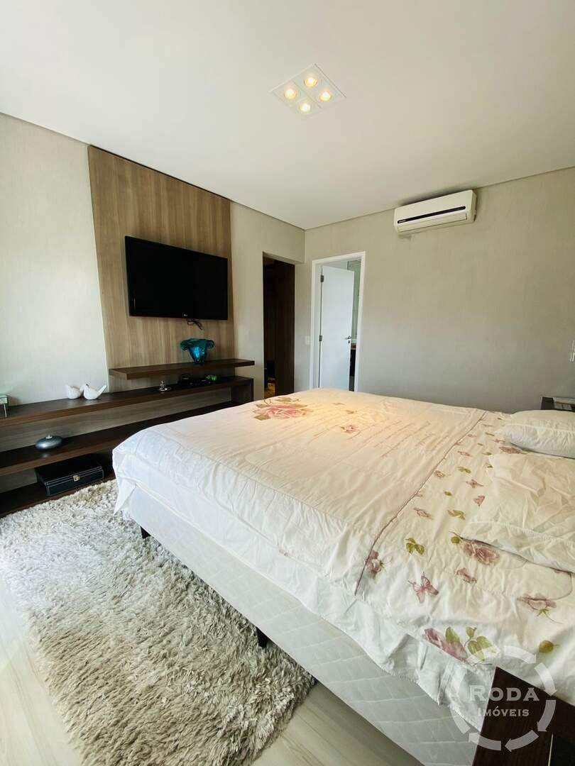 Apartamento à venda no Ponta da Praia: 