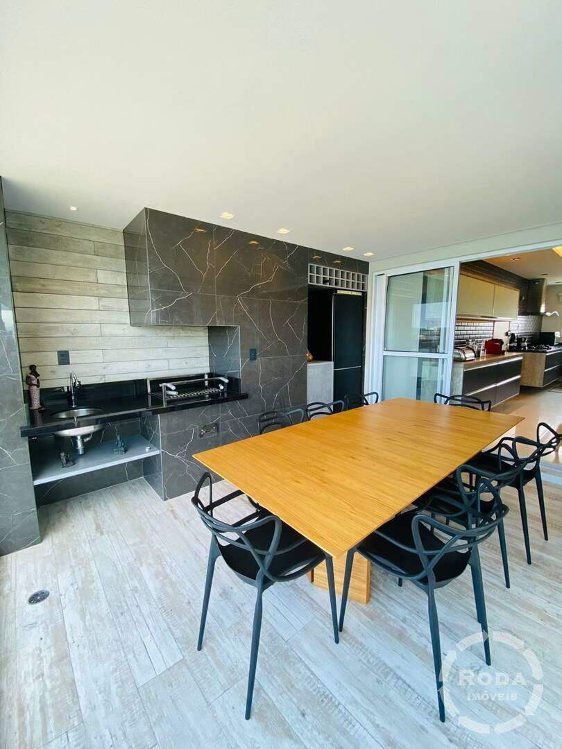 Apartamento à venda no Ponta da Praia: 