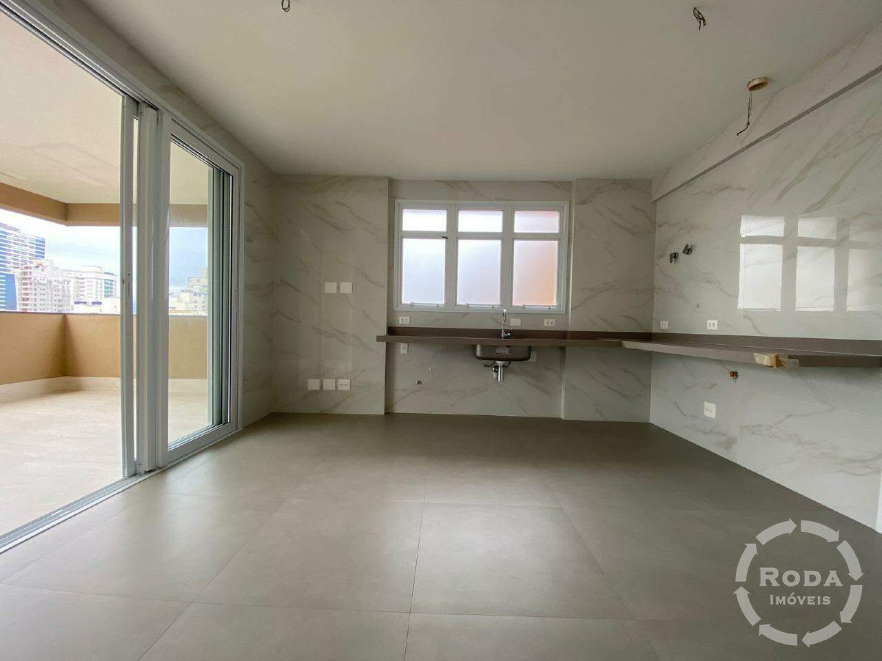 Apartamento à venda no Ponta da Praia: 
