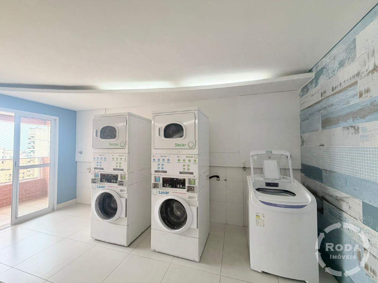 Apartamento à venda no Boqueirão: lavanderia
