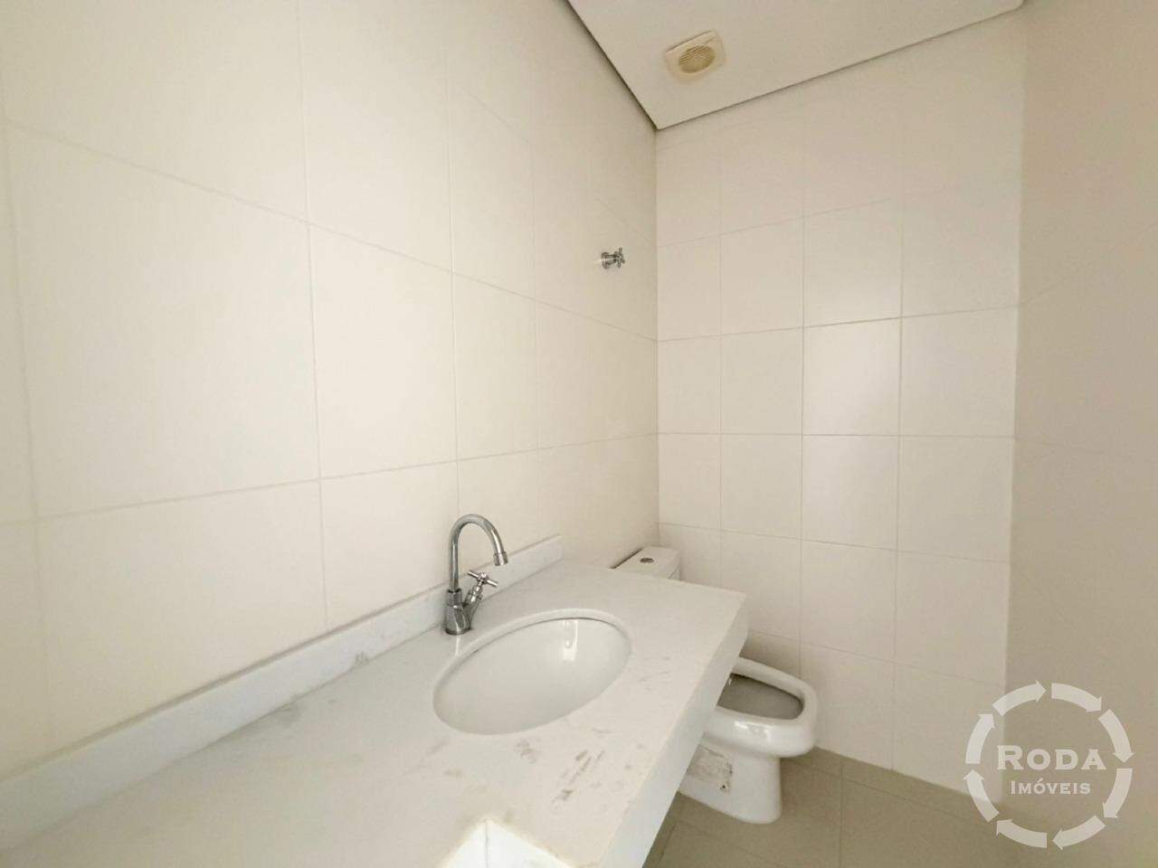 Apartamento à venda no Boqueirão: Lavabo