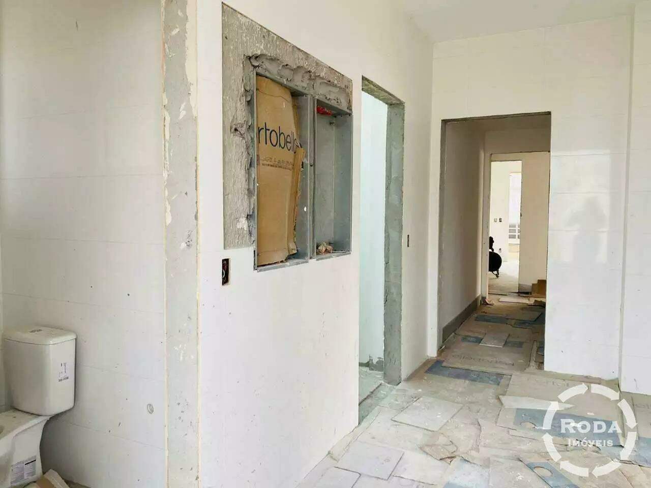 Apartamento à venda no Ponta da Praia: 