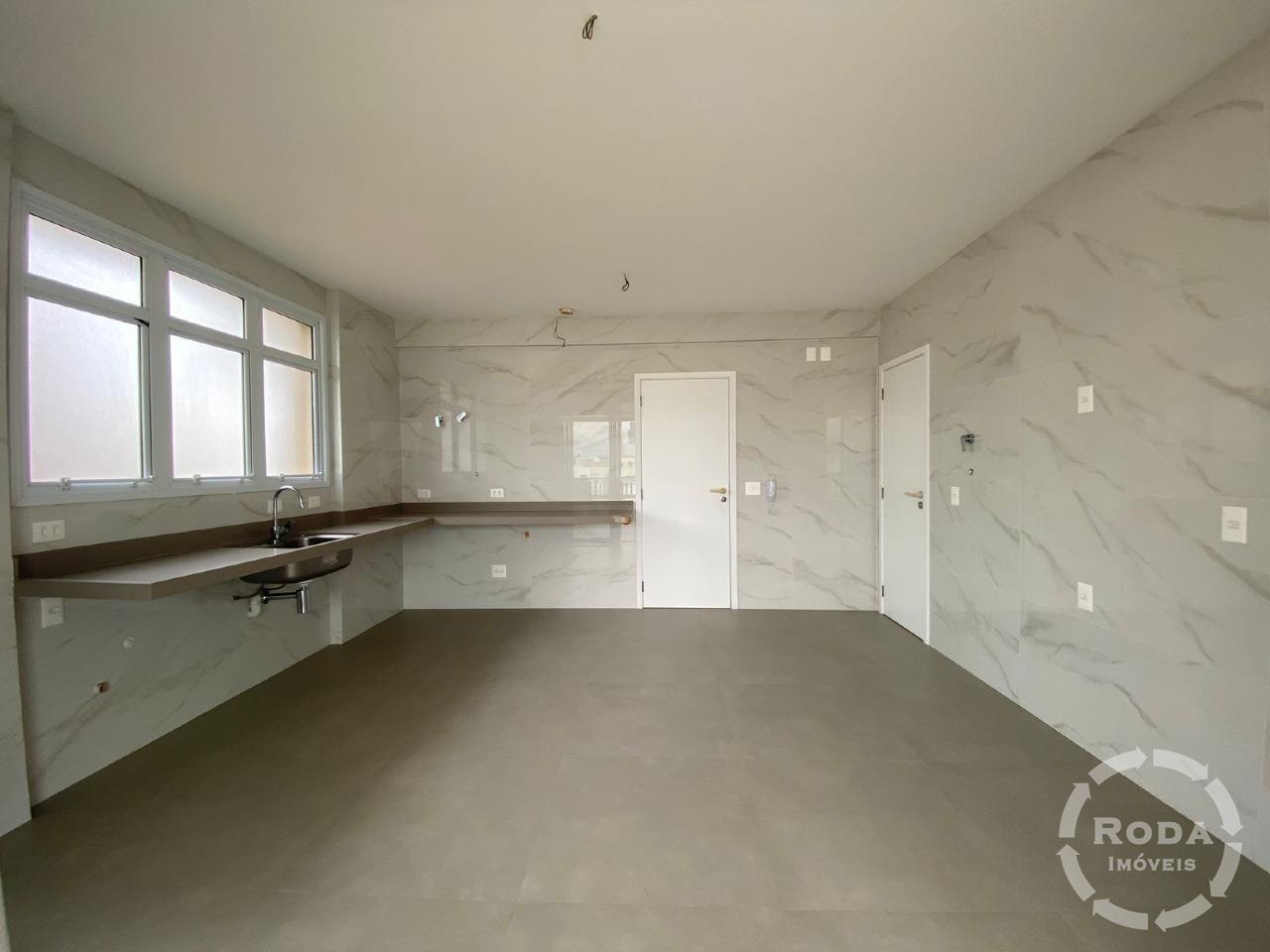 Apartamento à venda no Ponta da Praia: 