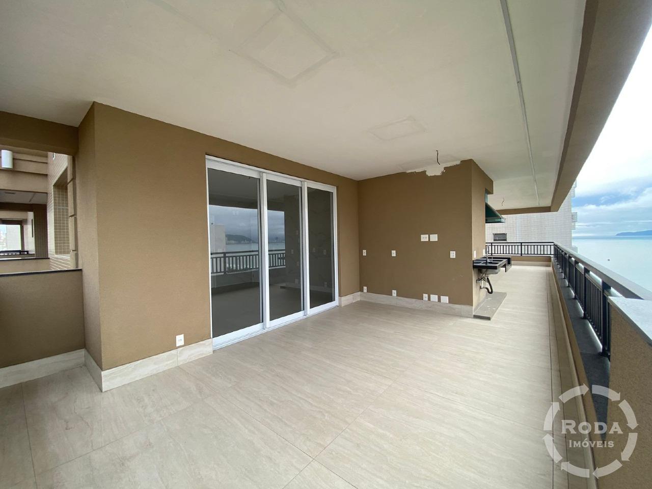 Apartamento à venda no Ponta da Praia: 