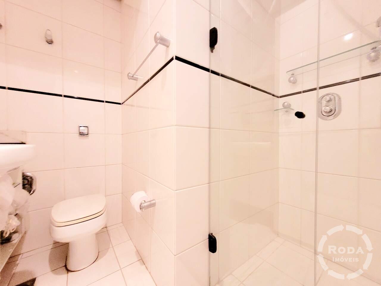 Cobertura à venda no Ponta da Praia: 