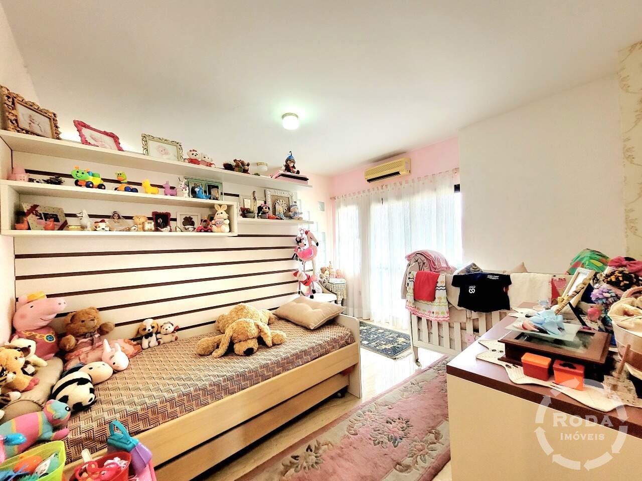 Cobertura à venda no Ponta da Praia: 