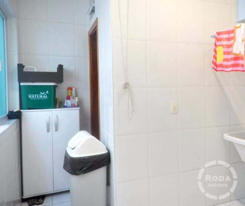 Casa à venda no Embaré: 