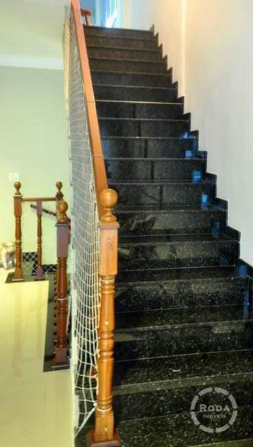 Casa à venda no Embaré: 