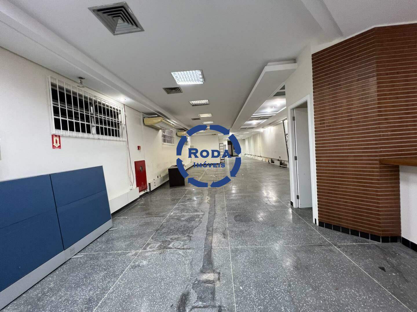 Loja para aluguel no Vila Mathias: 
