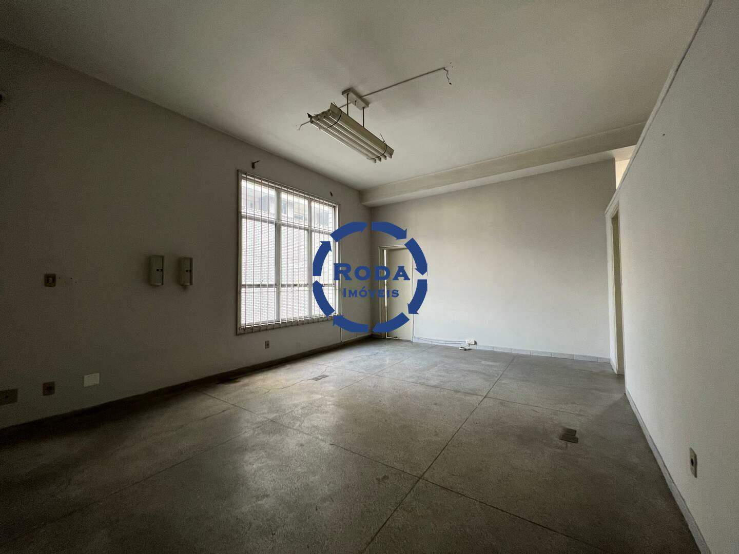 Loja para aluguel no Vila Mathias: 