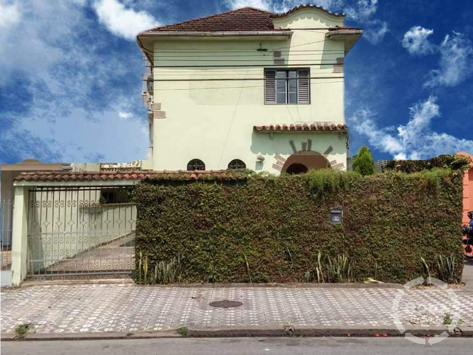 Sobrado à venda no Boqueirão: 