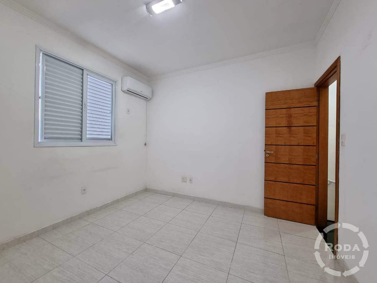 Sobrado de Condomínio à venda no José Menino: 