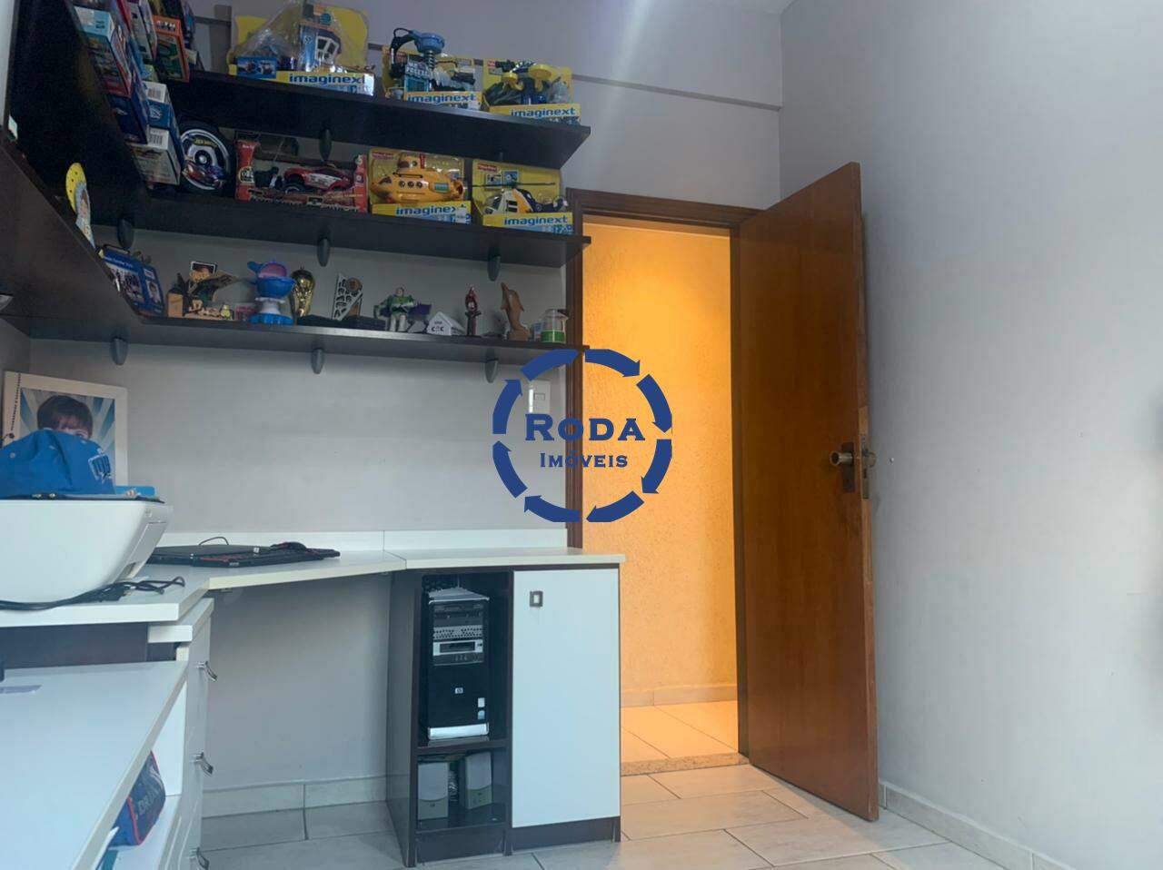Apartamento à venda no Embaré: