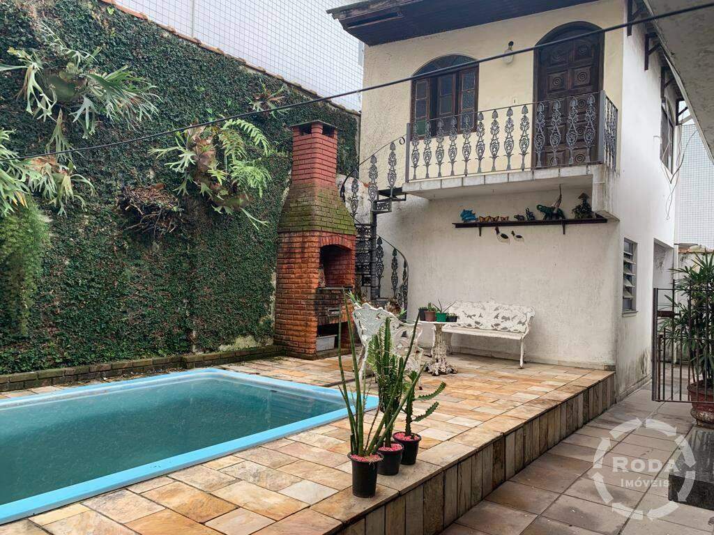 Casa para aluguel no Ponta da Praia: 