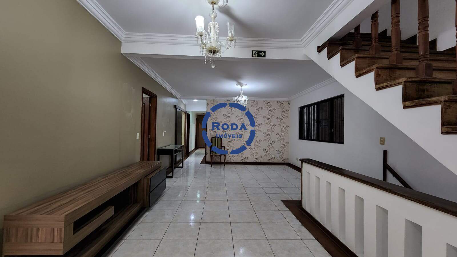 Casa à venda no Embaré: 