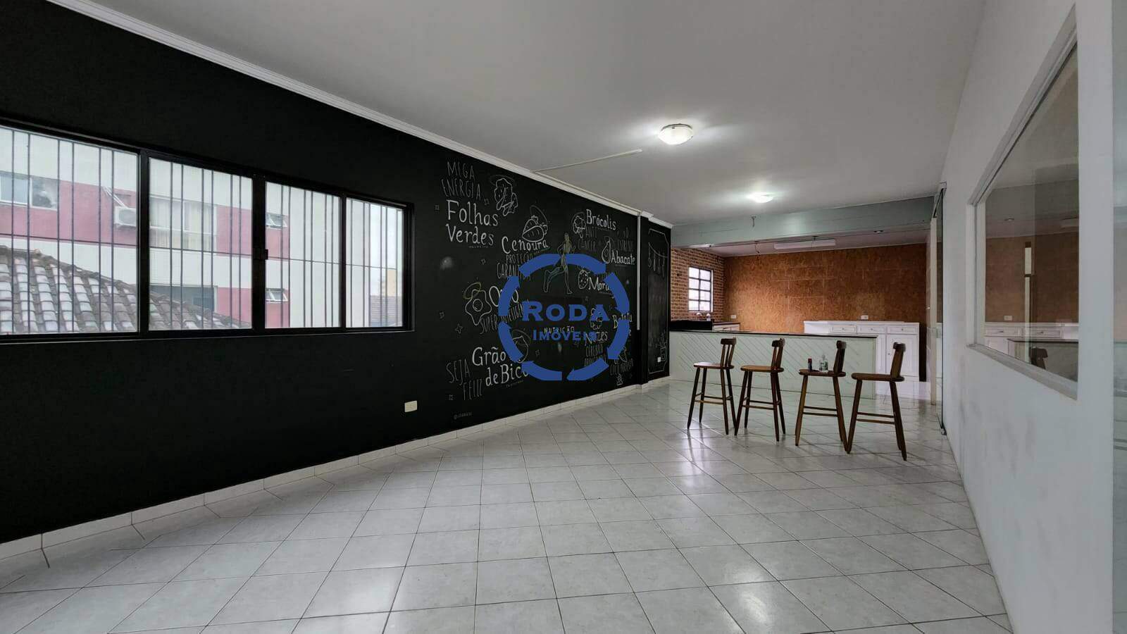 Casa à venda no Embaré: 