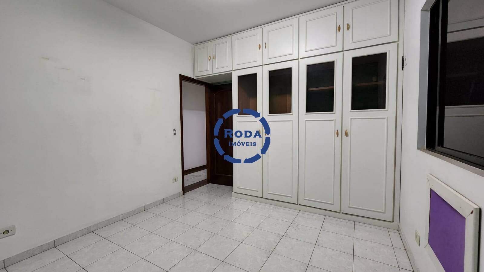 Casa à venda no Embaré: 