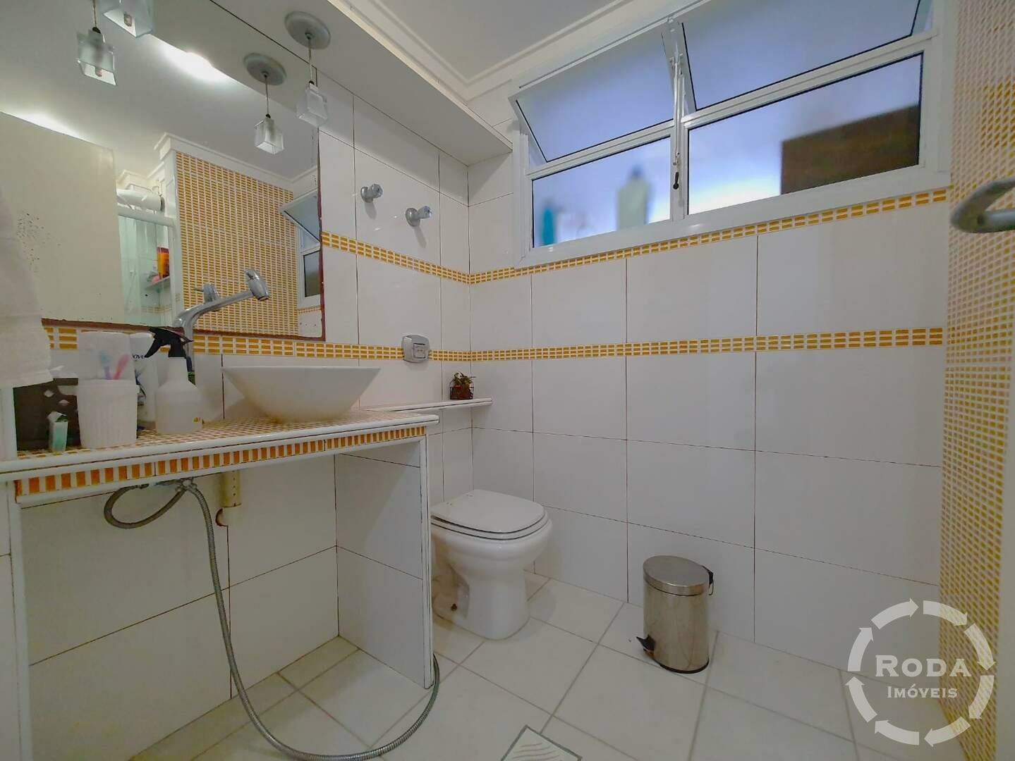 Apartamento à venda no Embaré: 