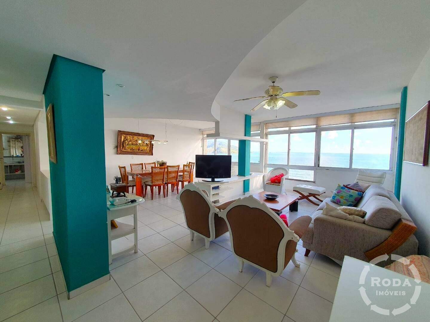 Apartamento à venda no Embaré: 