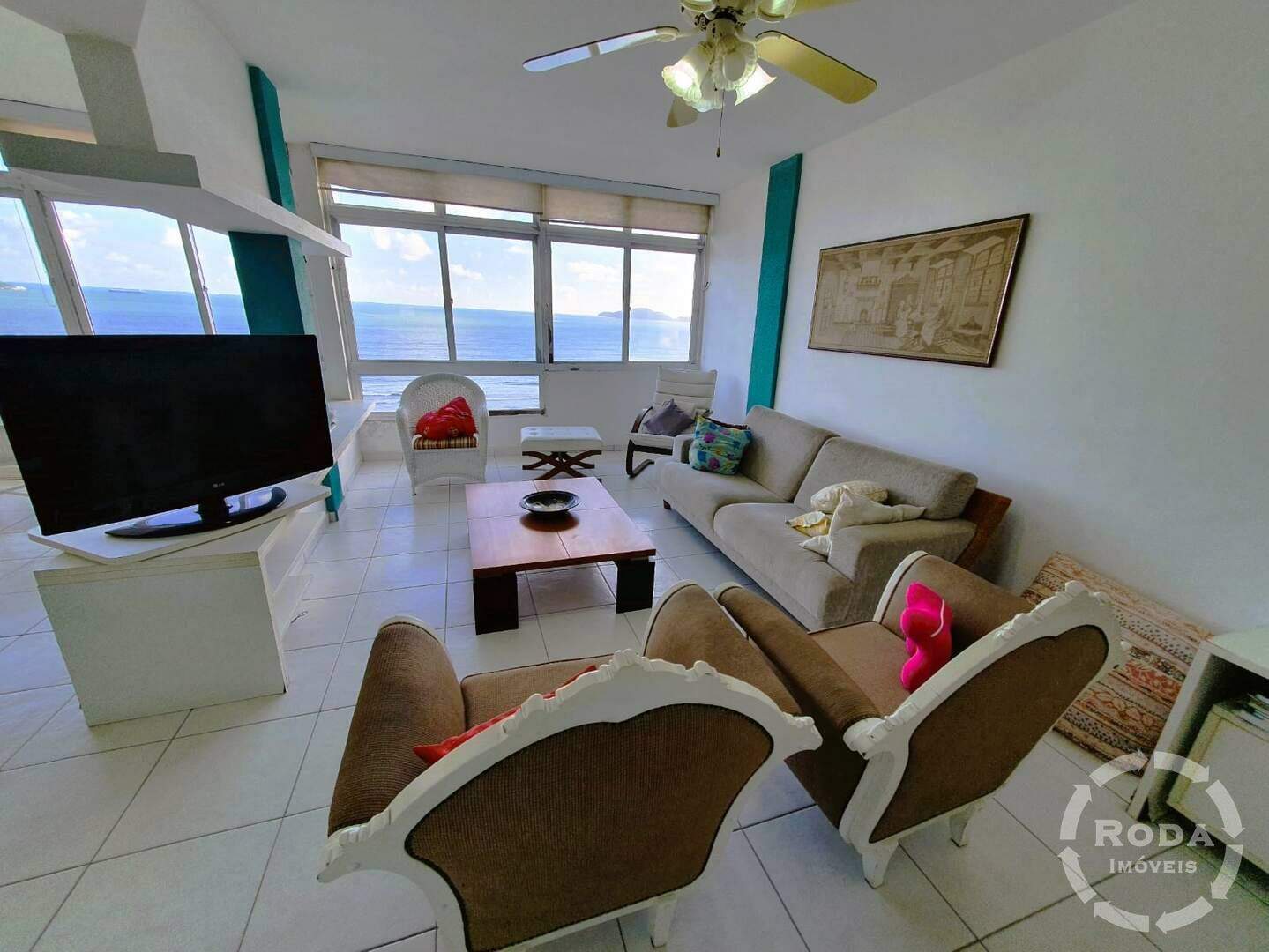 Apartamento à venda no Embaré: 