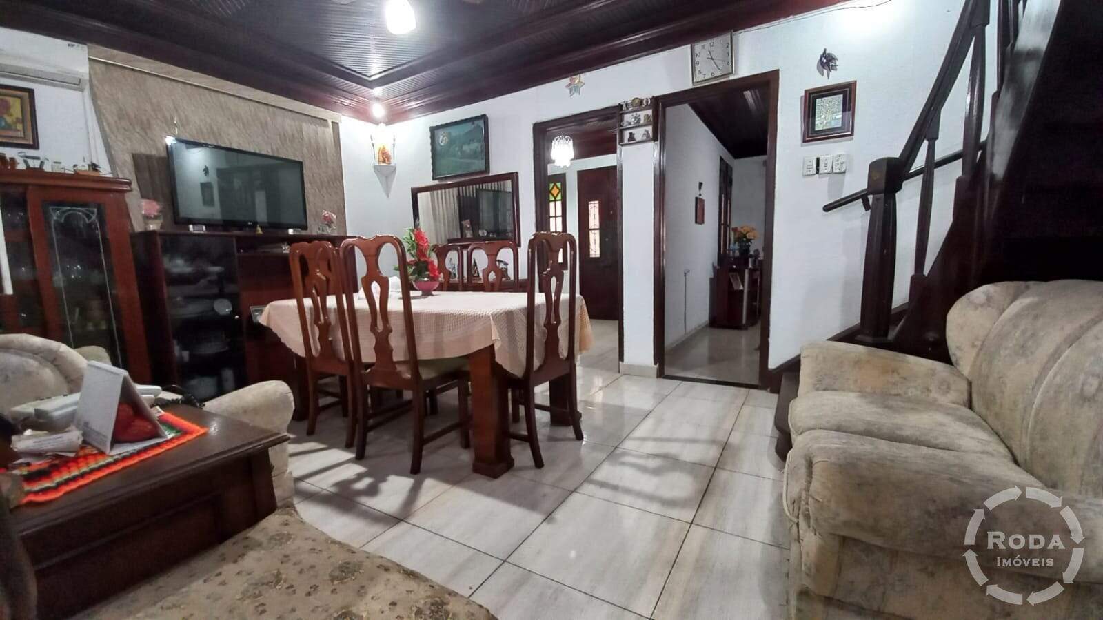 Sobrado à venda no Macuco: 