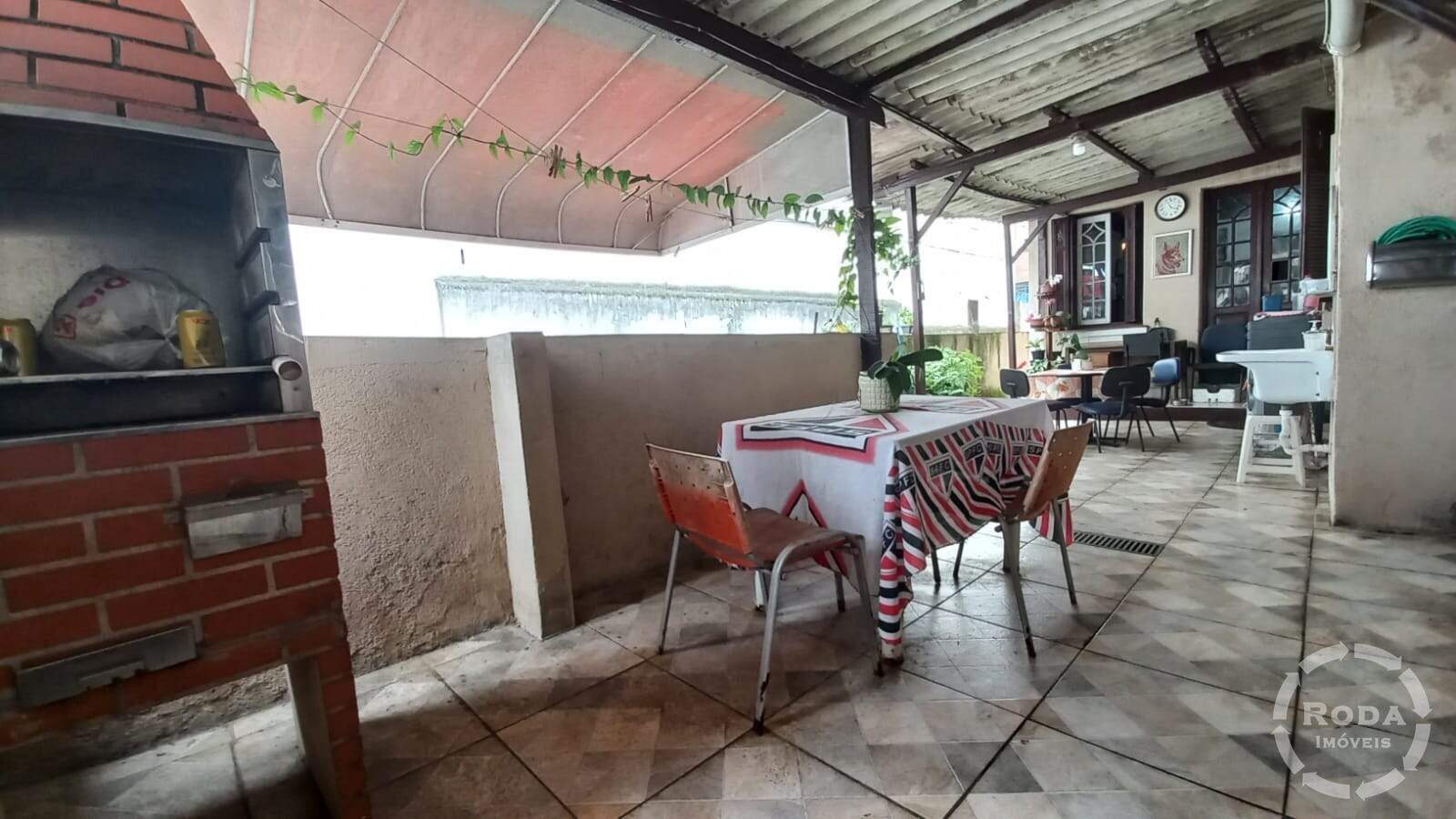Sobrado à venda no Macuco: 