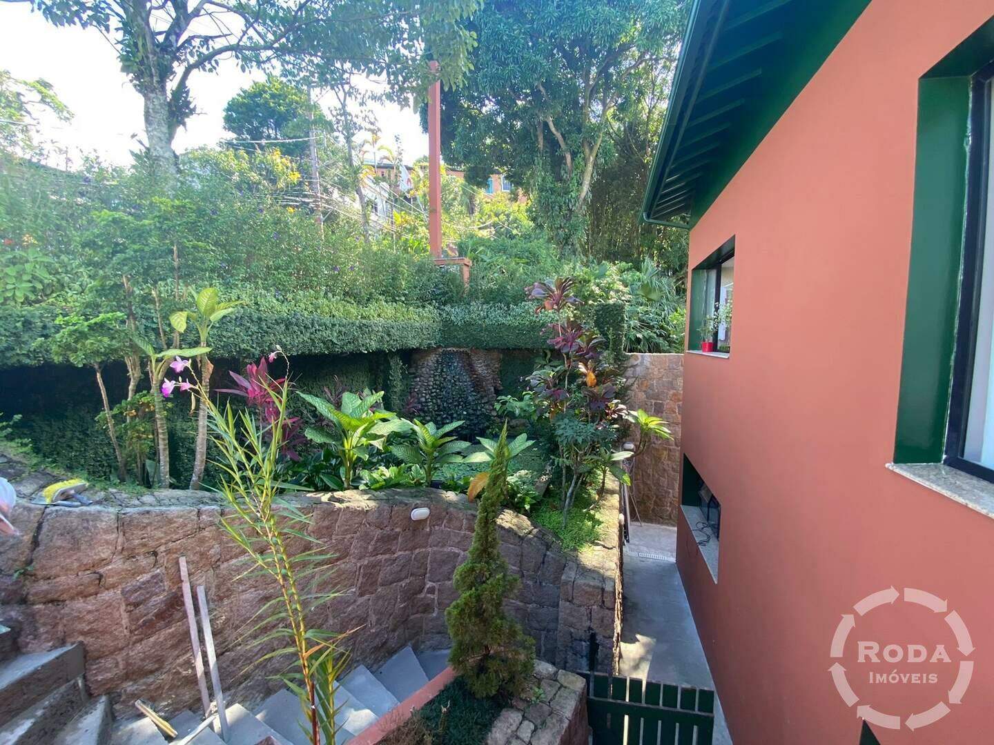 Casa à venda no Marapé: 