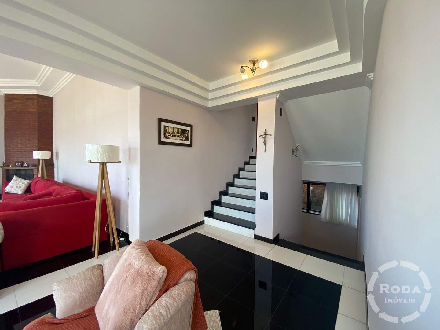 Casa à venda no Marapé: 