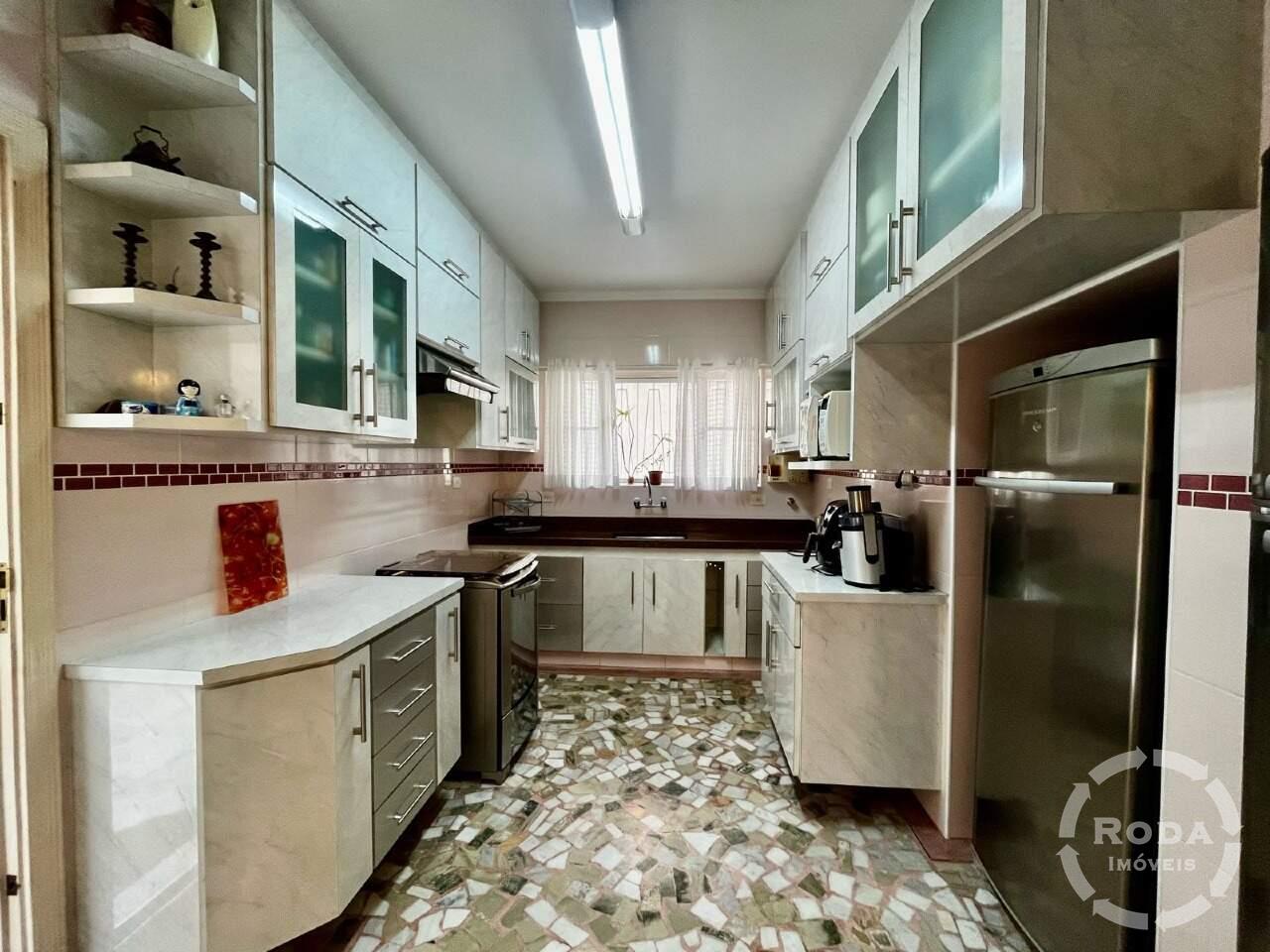 Casa à venda no Ponta da Praia: 