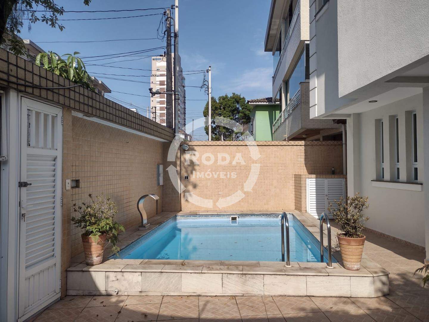 Sobrado à venda no Aparecida: