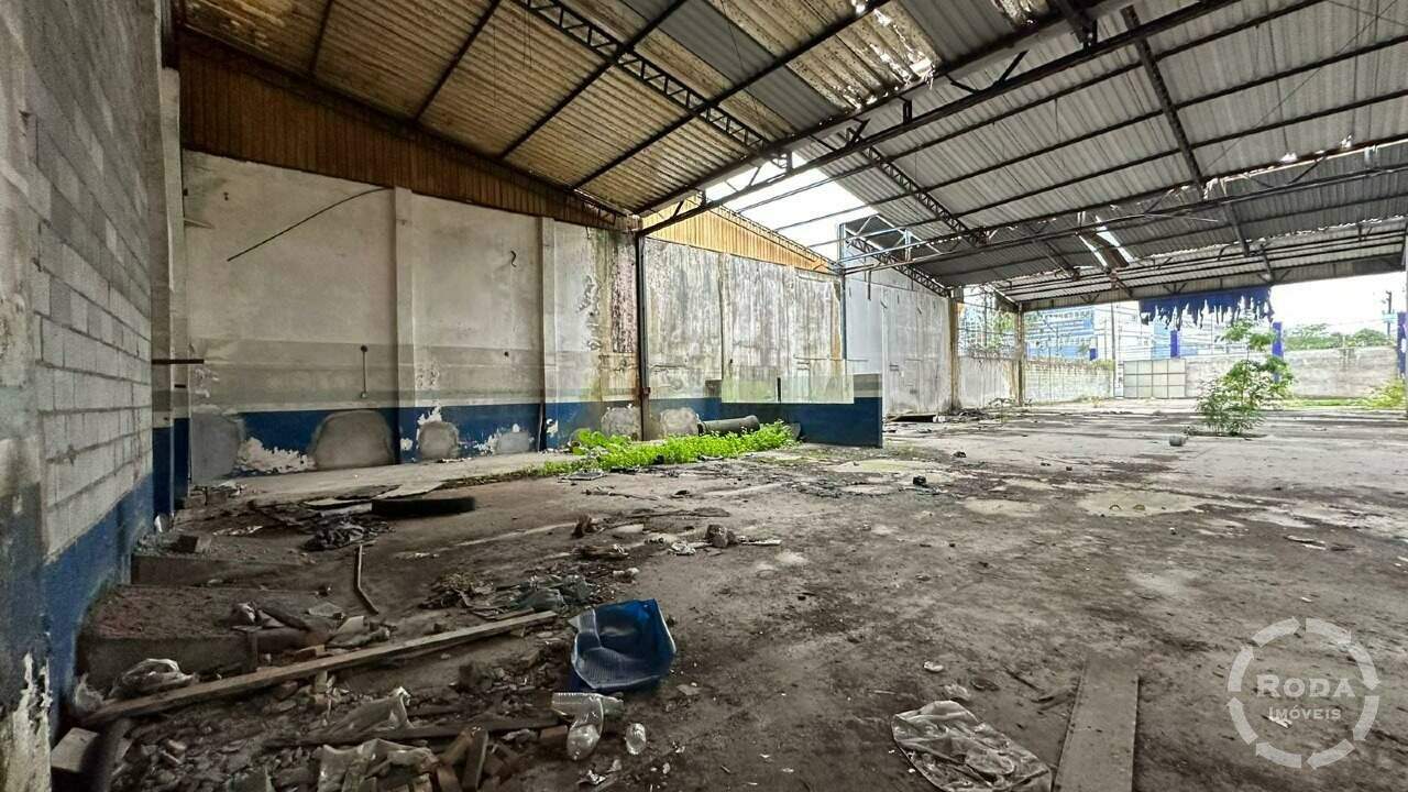 Terreno à venda no Vila Mathias: 