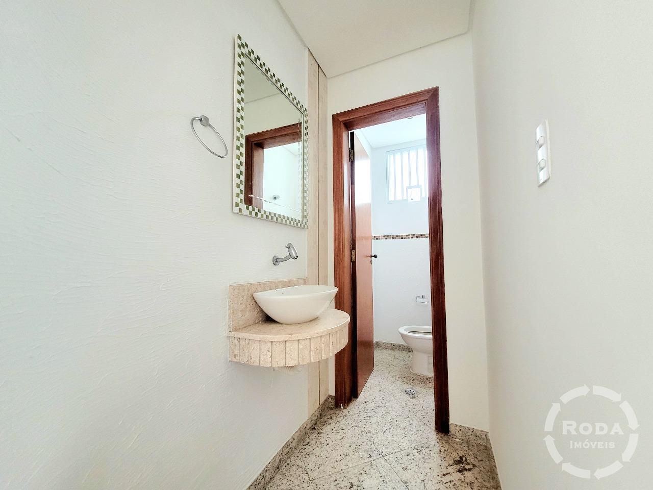 Casa à venda no Embaré: 